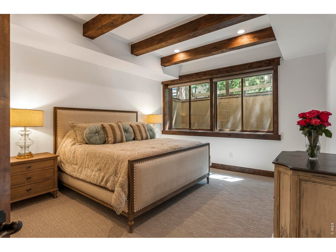 617 Corona Ct
