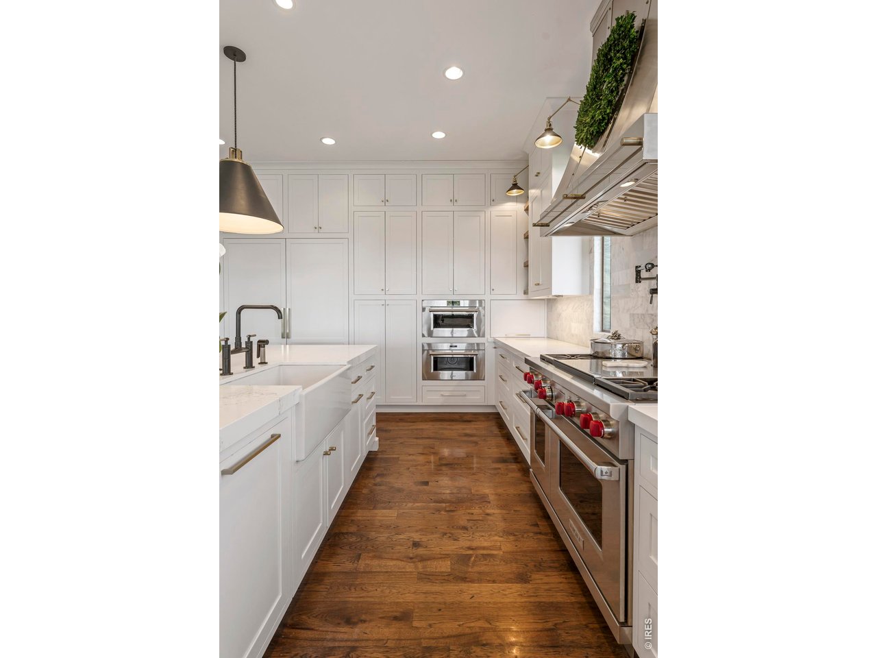 617 Corona Ct