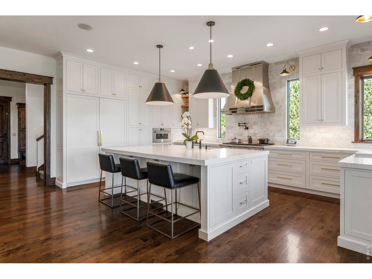 617 Corona Ct