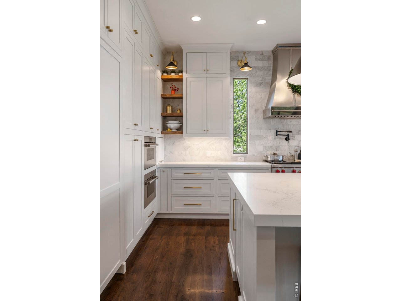 617 Corona Ct