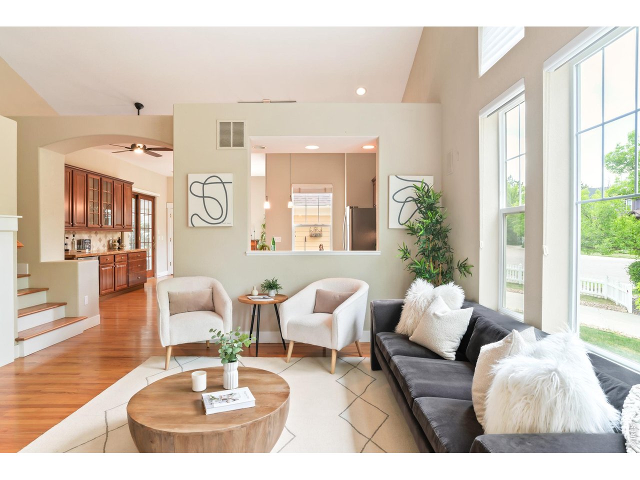 2954 Shoshone Trl