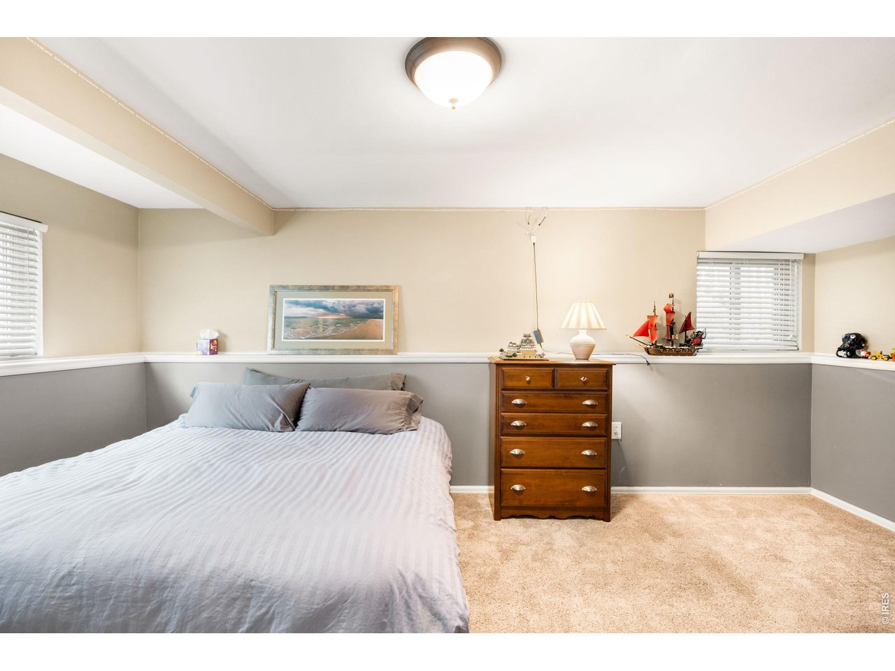77 Genesee Ct