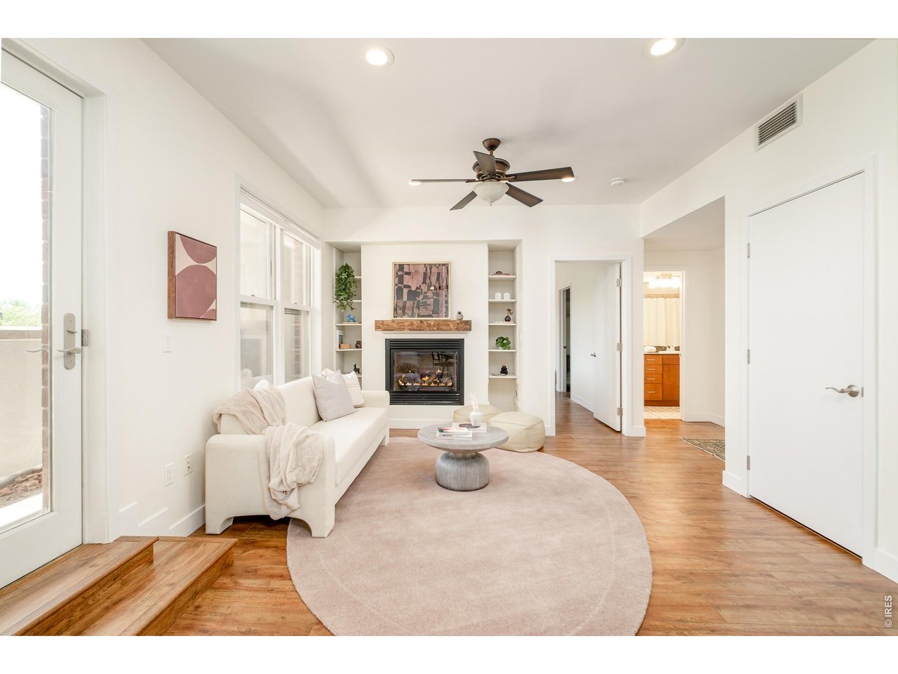 3601 Arapahoe Ave 216