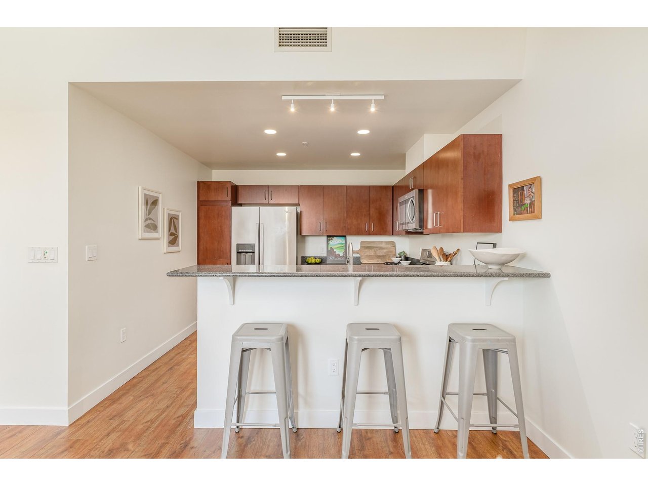 3601 Arapahoe Ave 216