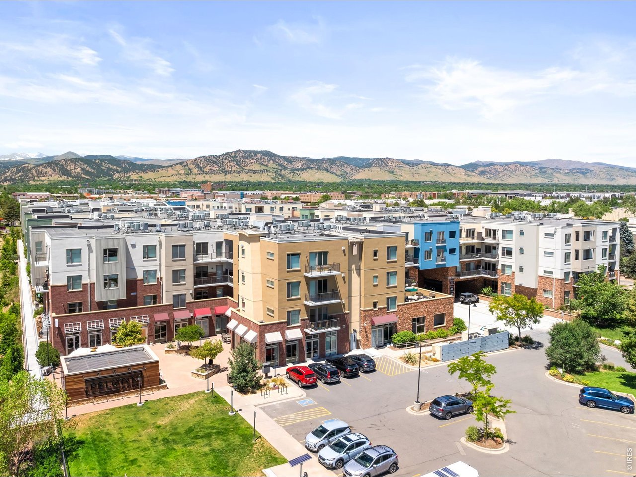 3601 Arapahoe Ave 216