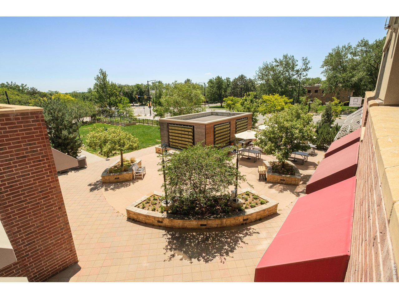 3601 Arapahoe Ave 216