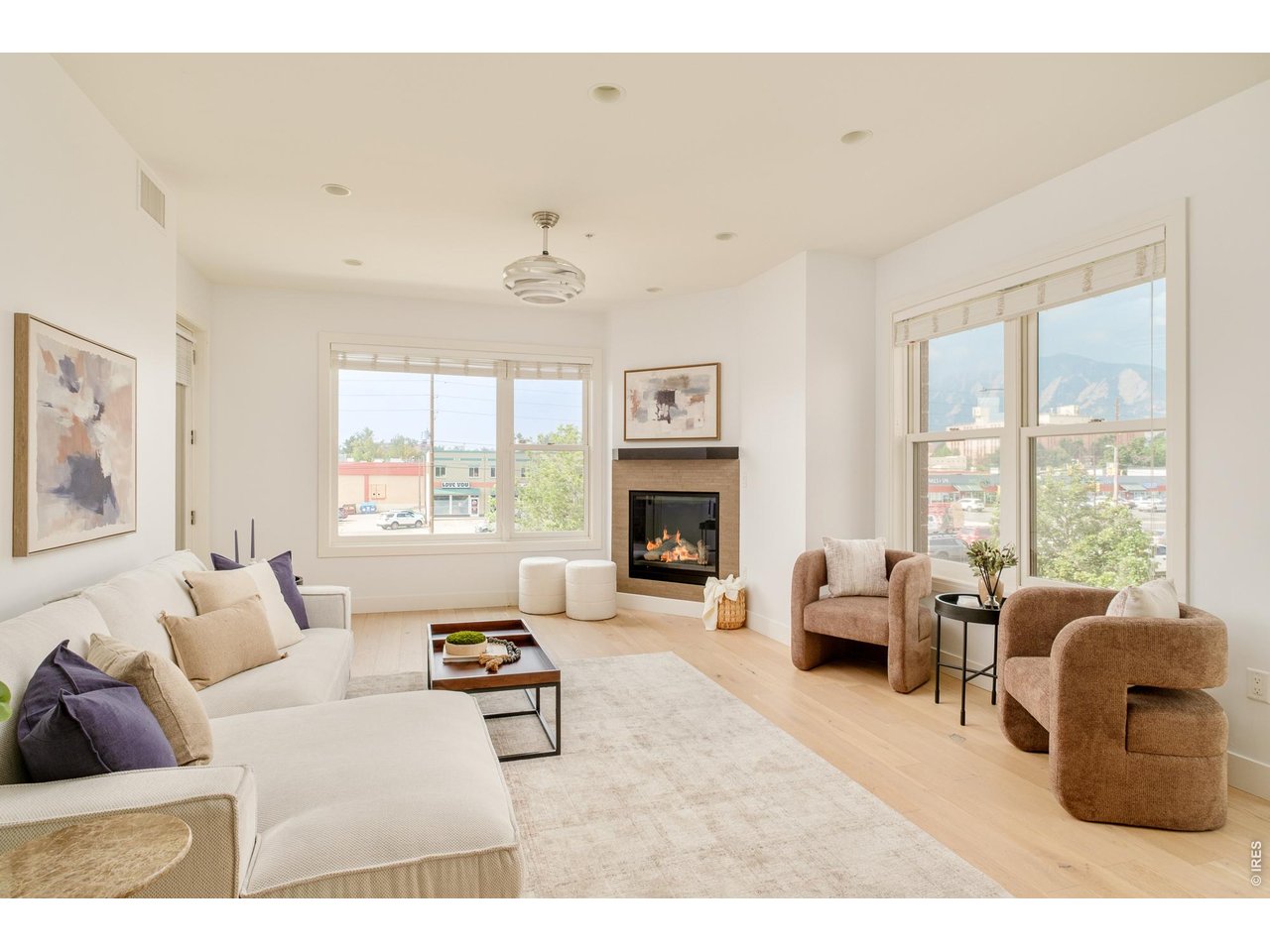 3301 Arapahoe Ave 222