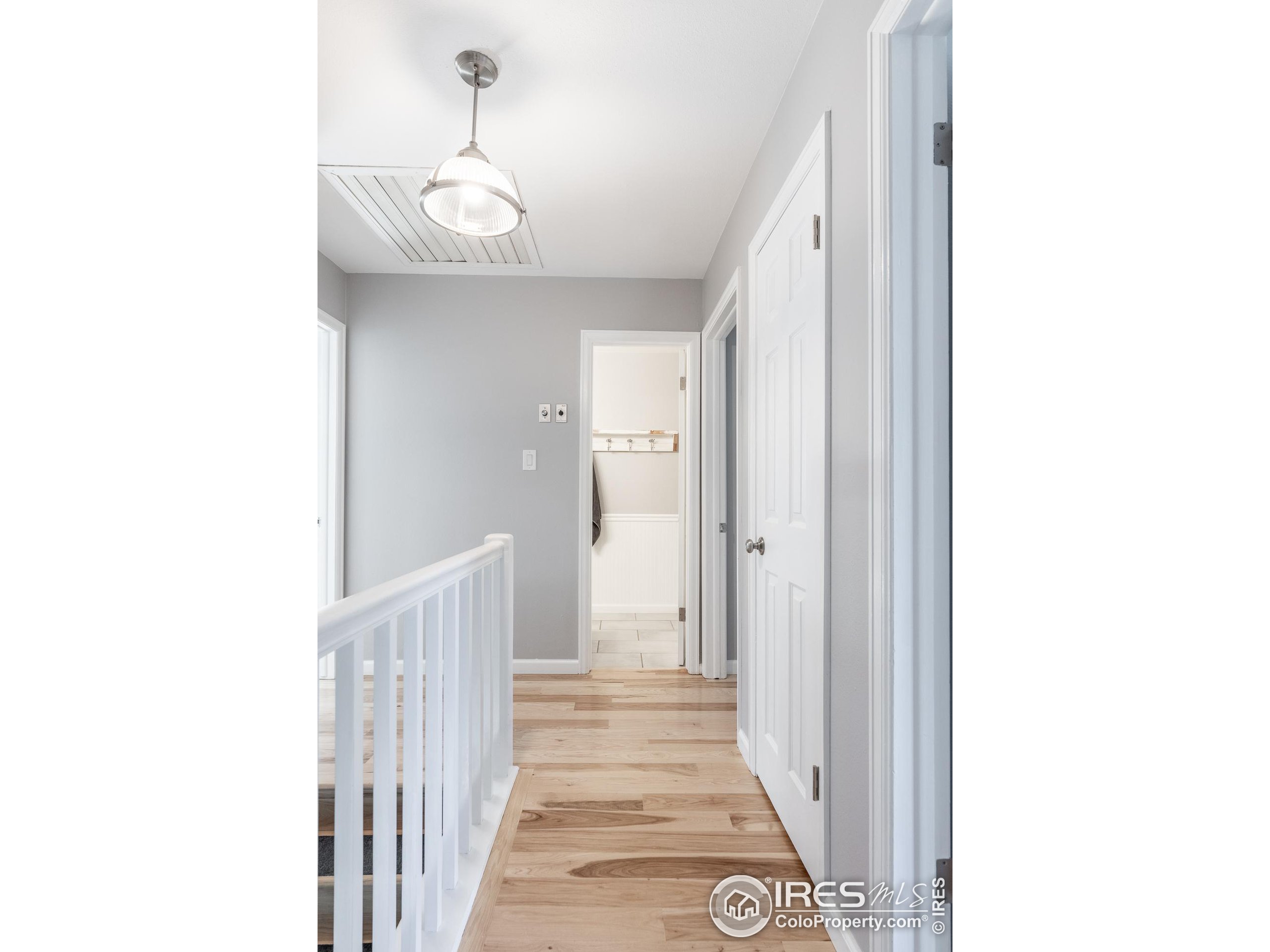 7357 Glacier View Rd