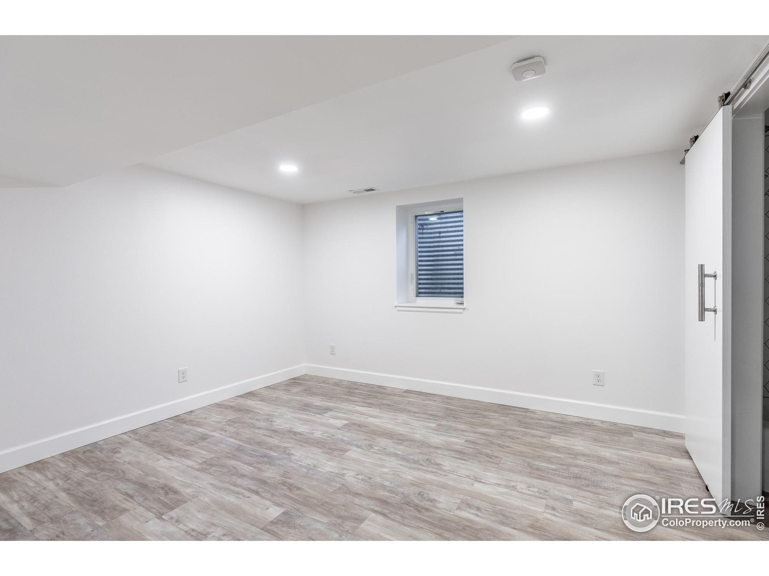 7357 Glacier View Rd