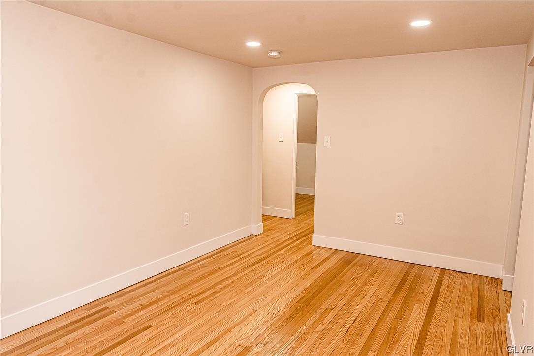 1256 East 6Th Street