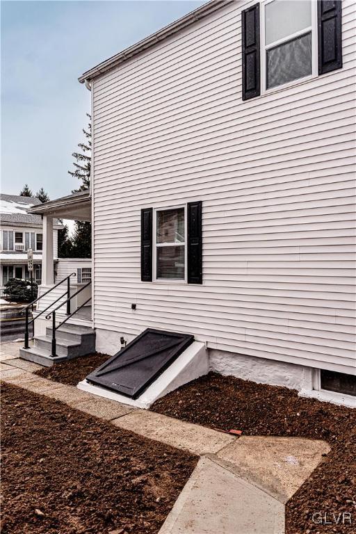 1025 Main Street