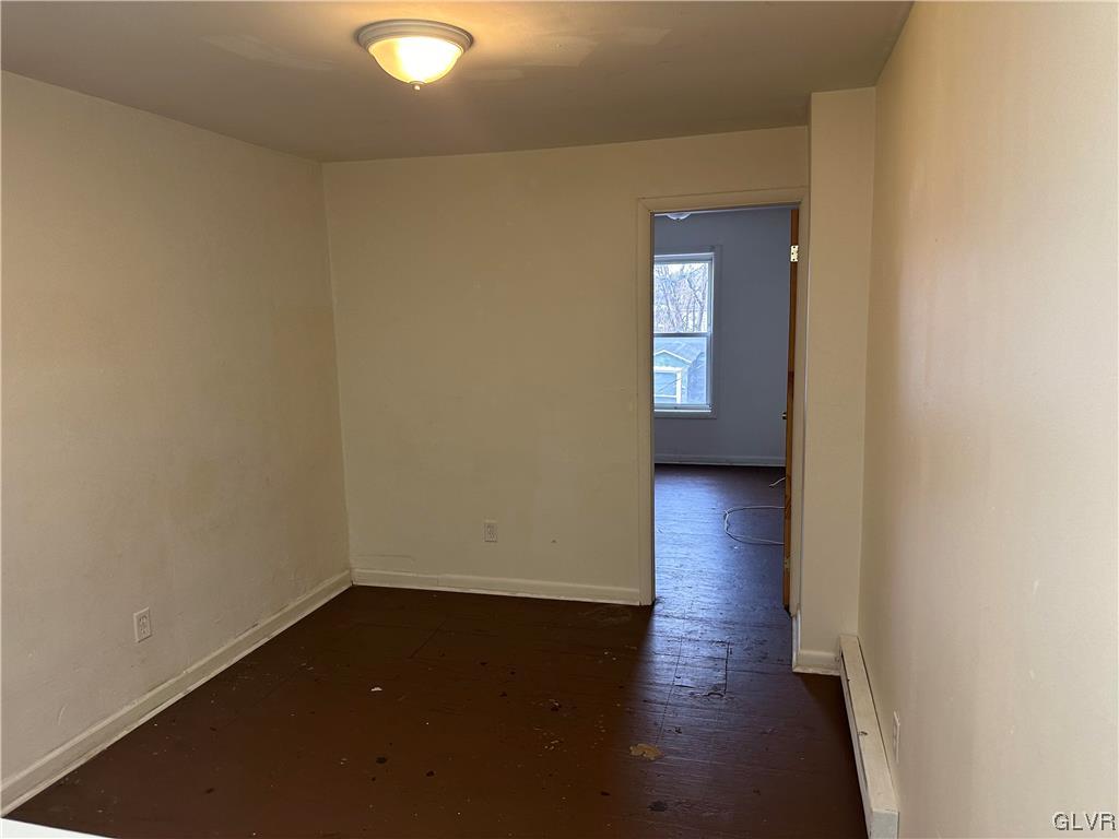 438 North Hall Street