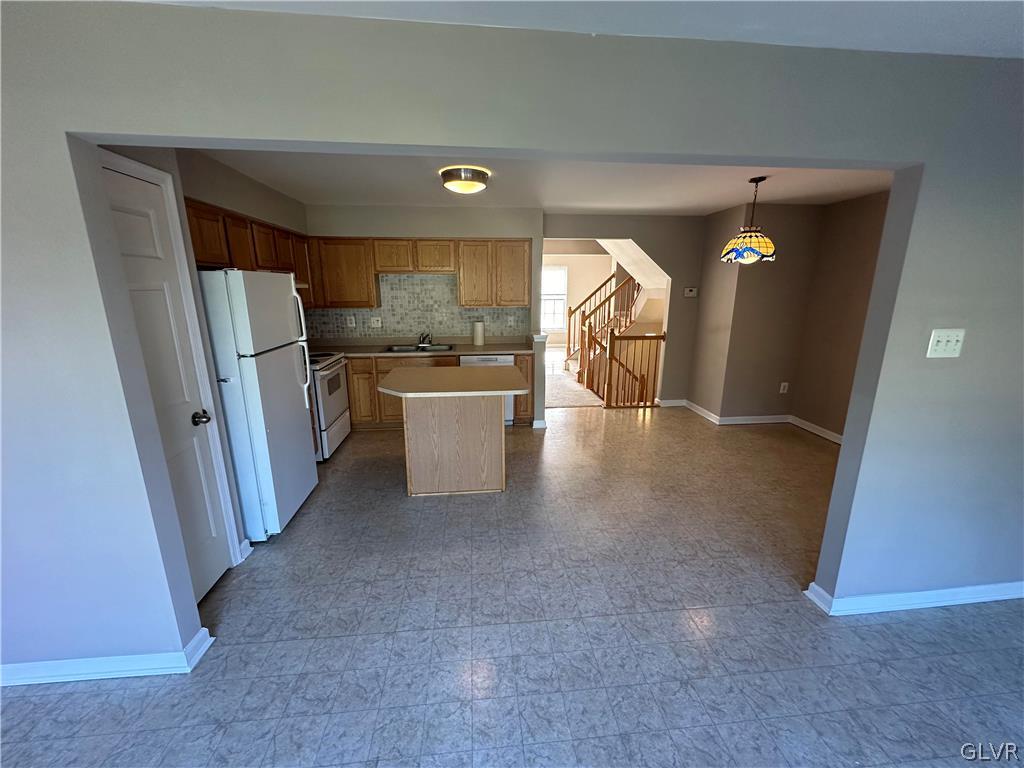 4612 Jasmine Drive