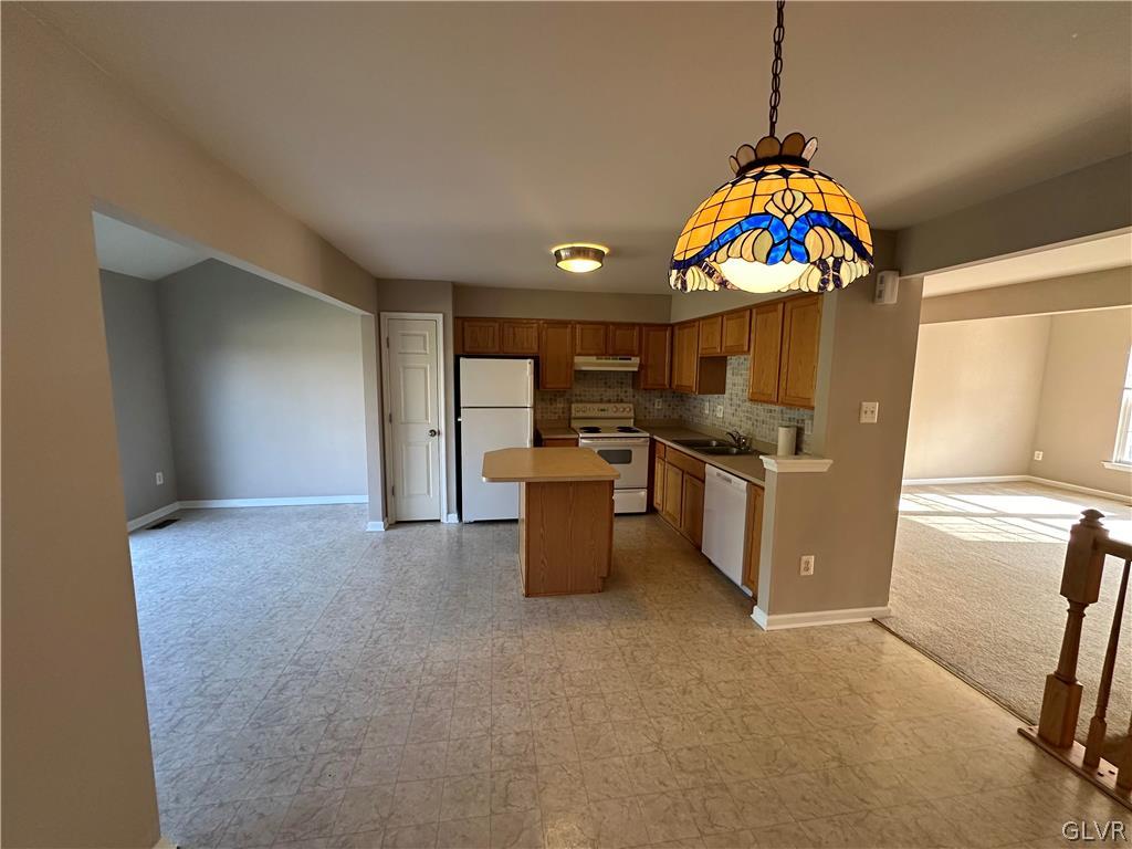 4612 Jasmine Drive