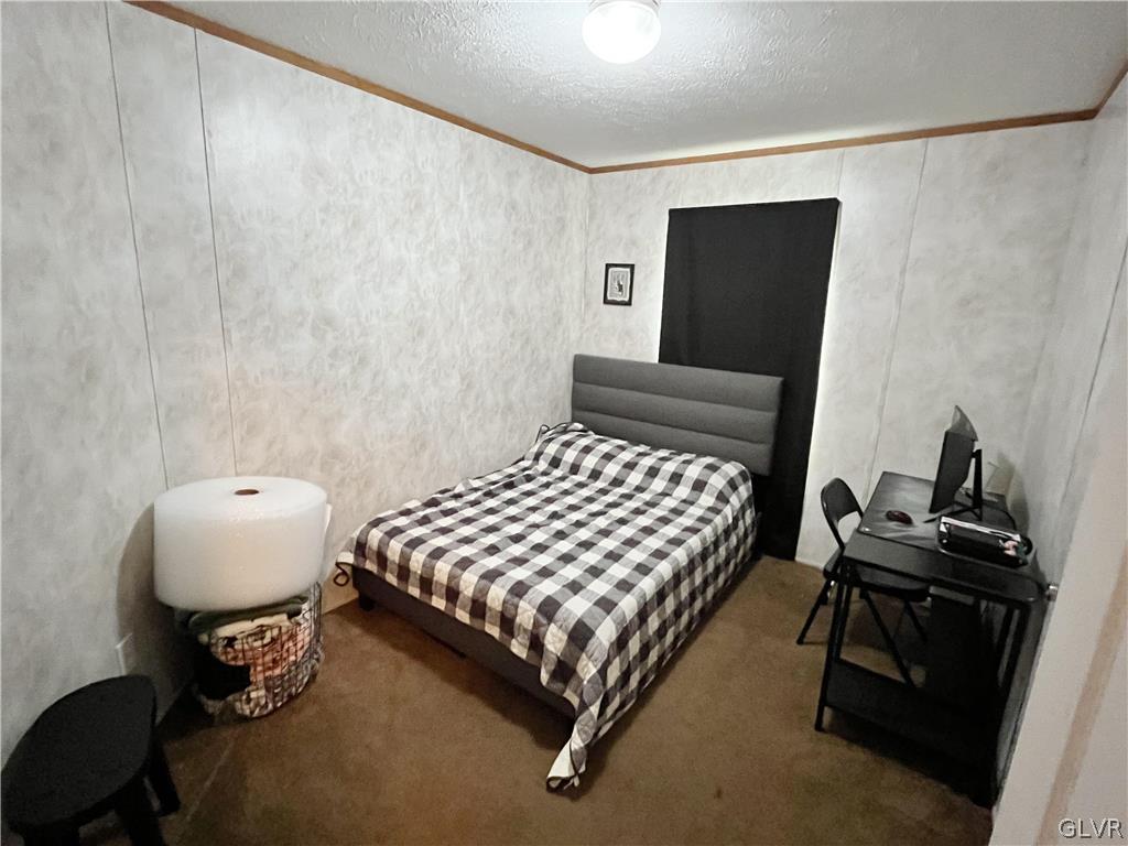 14 East Zimmer Drive