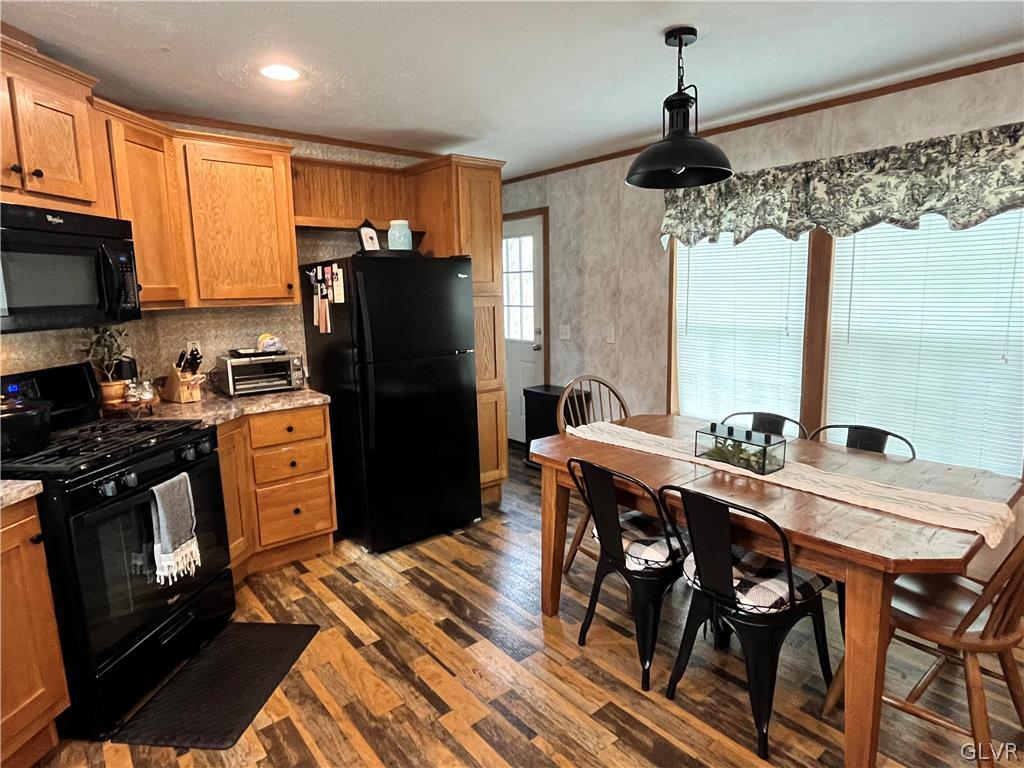 14 East Zimmer Drive