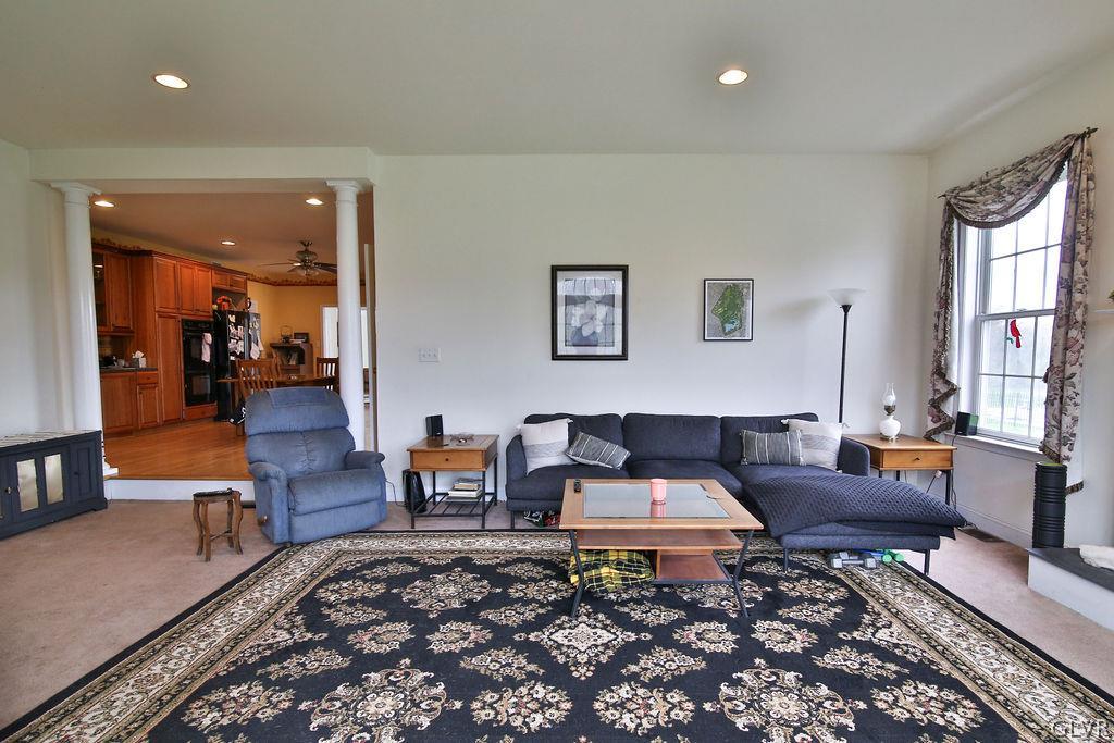 1044 Old Bethlehem Road