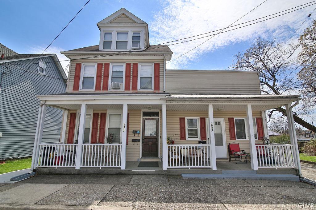 2022 Forest Street