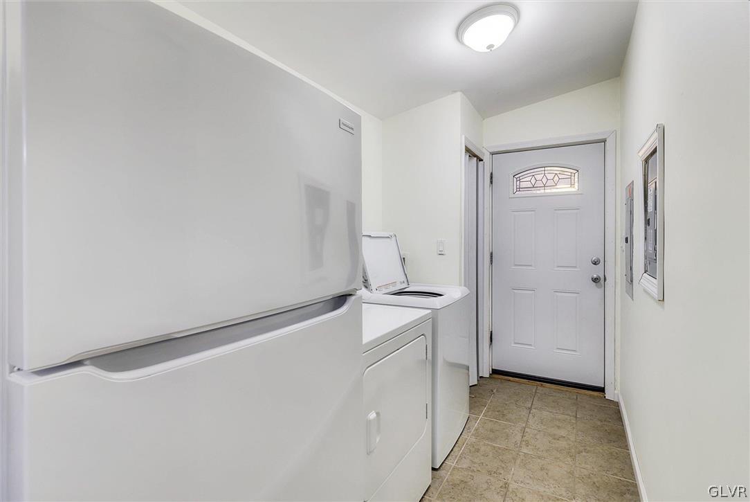 3650 Sequoia Drive
