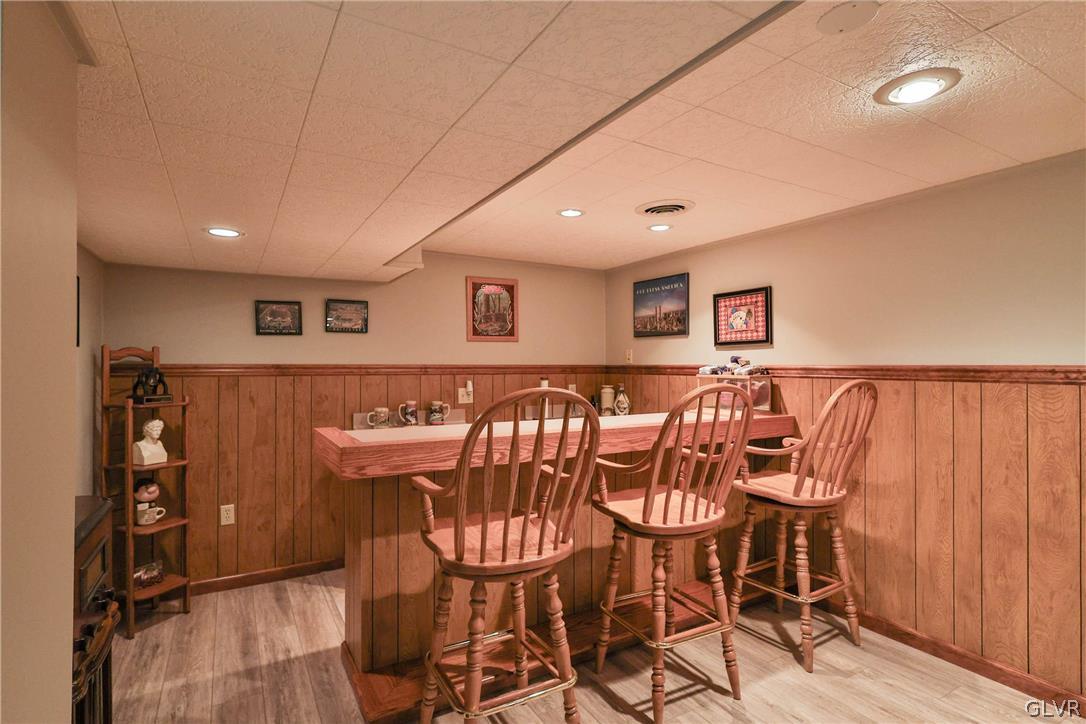 4300 Primrose Lane