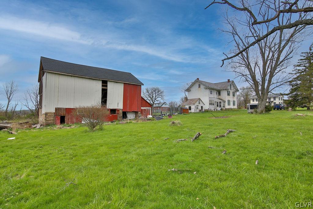 1042 Old Bethlehem Road
