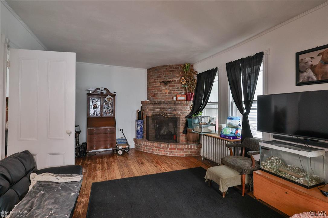 330 2nd Street