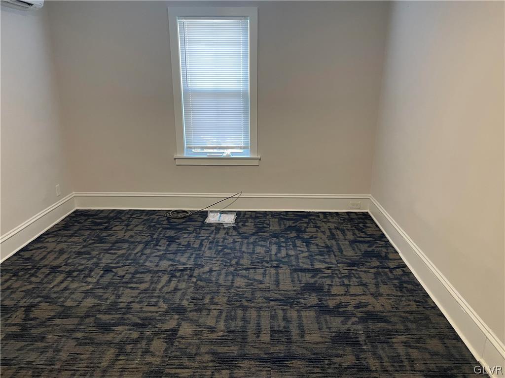216 Kichline Avenue 29