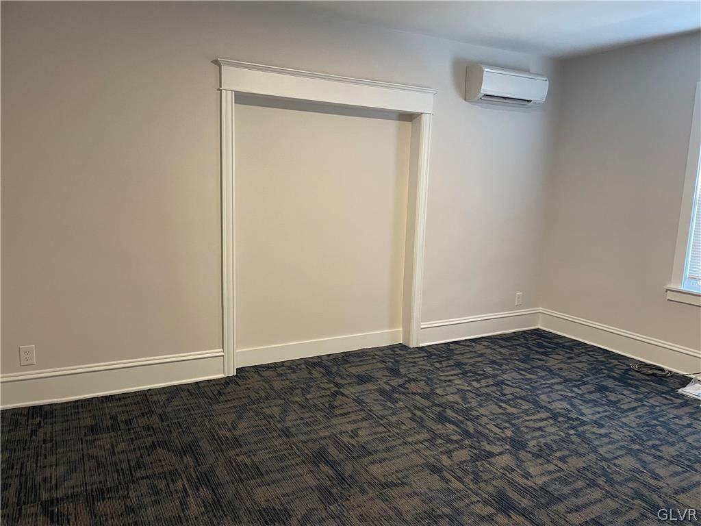 216 Kichline Avenue 29