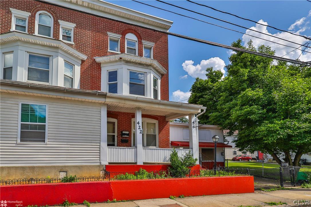 422 West Emaus Avenue