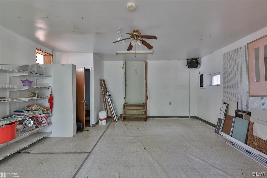422 West Emaus Avenue