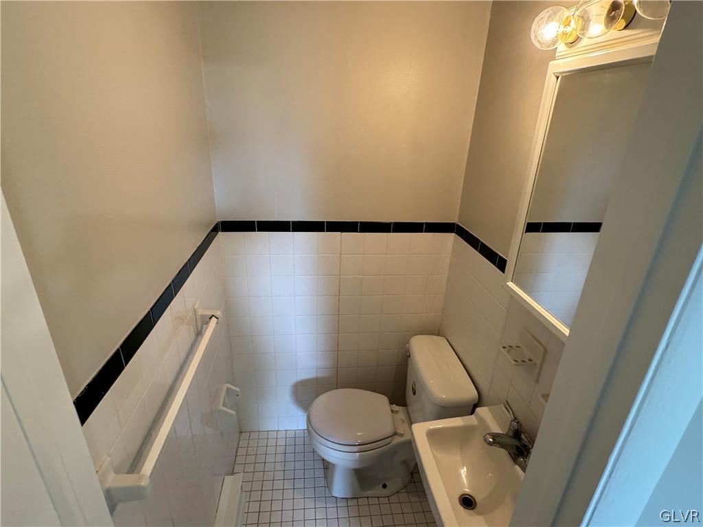 200 South 5th Street