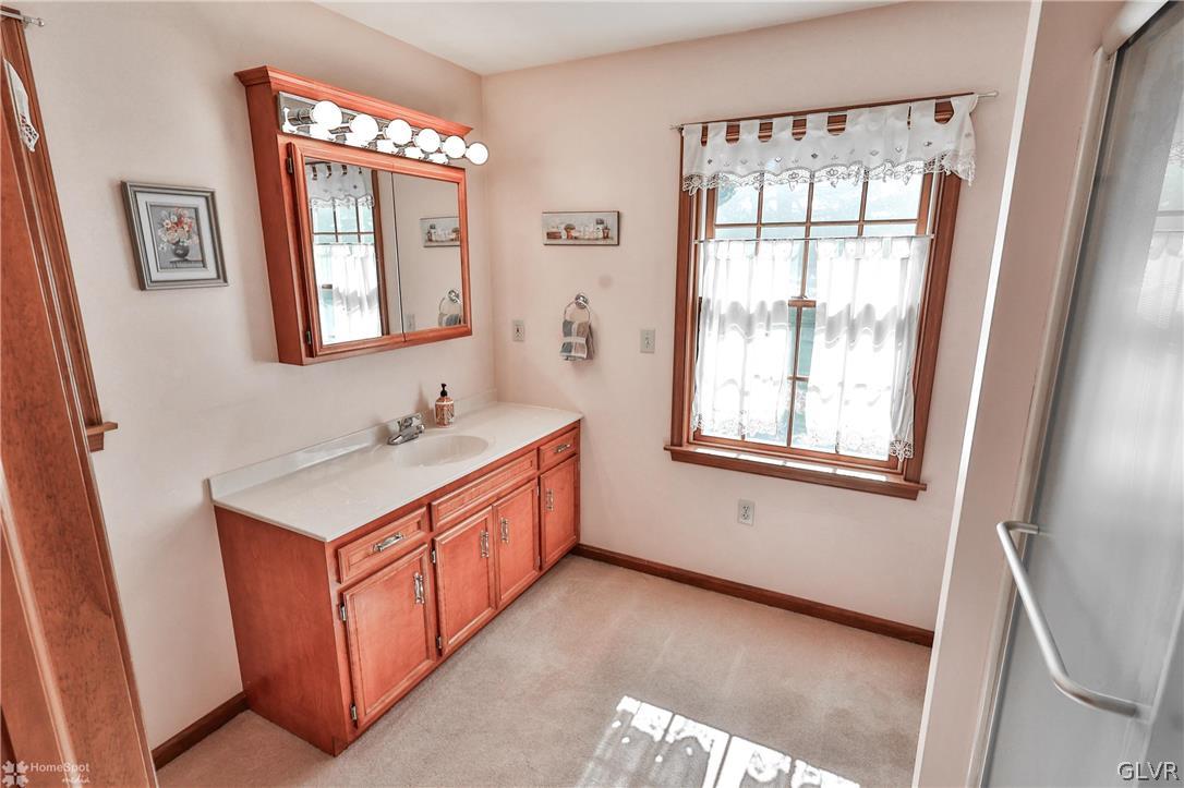 970 Pear Road