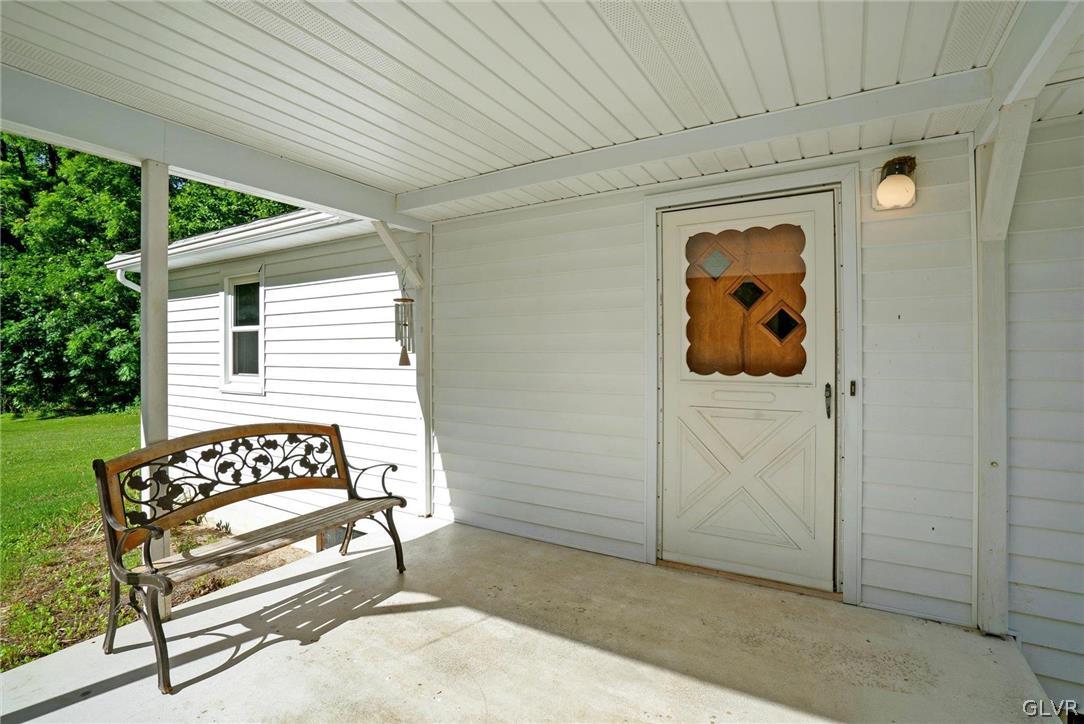 76 Blue Rocks Road