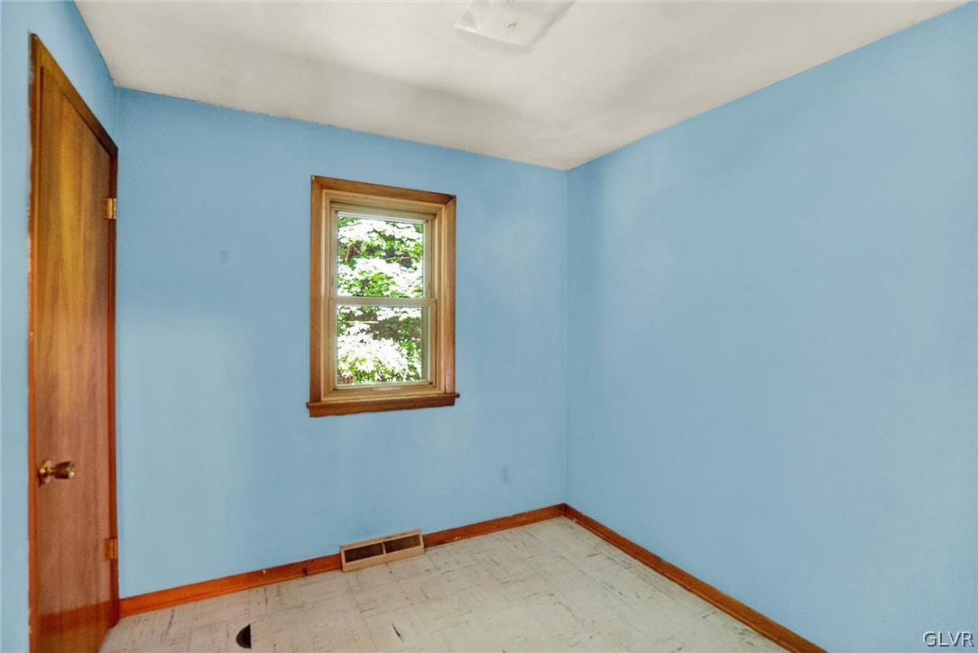 76 Blue Rocks Road