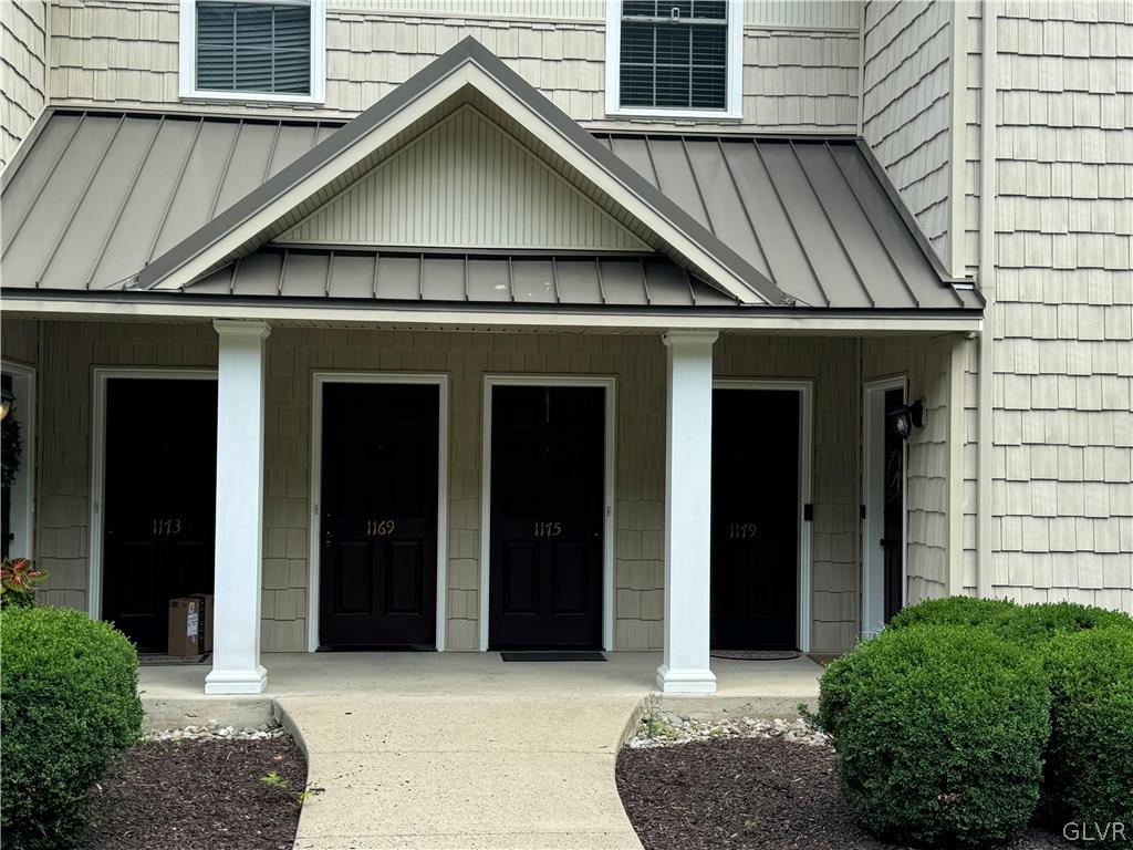1169 Meadow Lark Way
