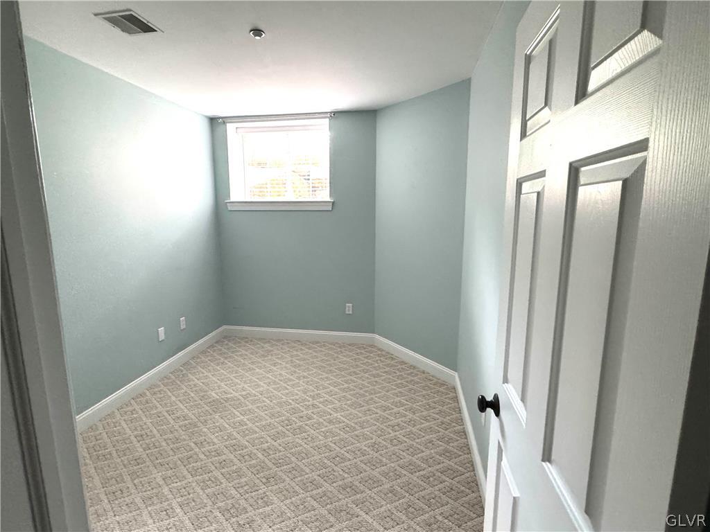 1169 Meadow Lark Way