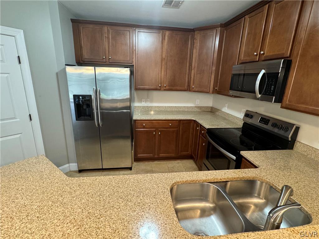 1169 Meadow Lark Way