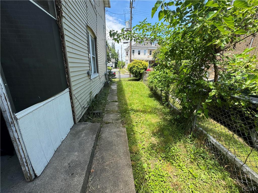 115 East Madison Street