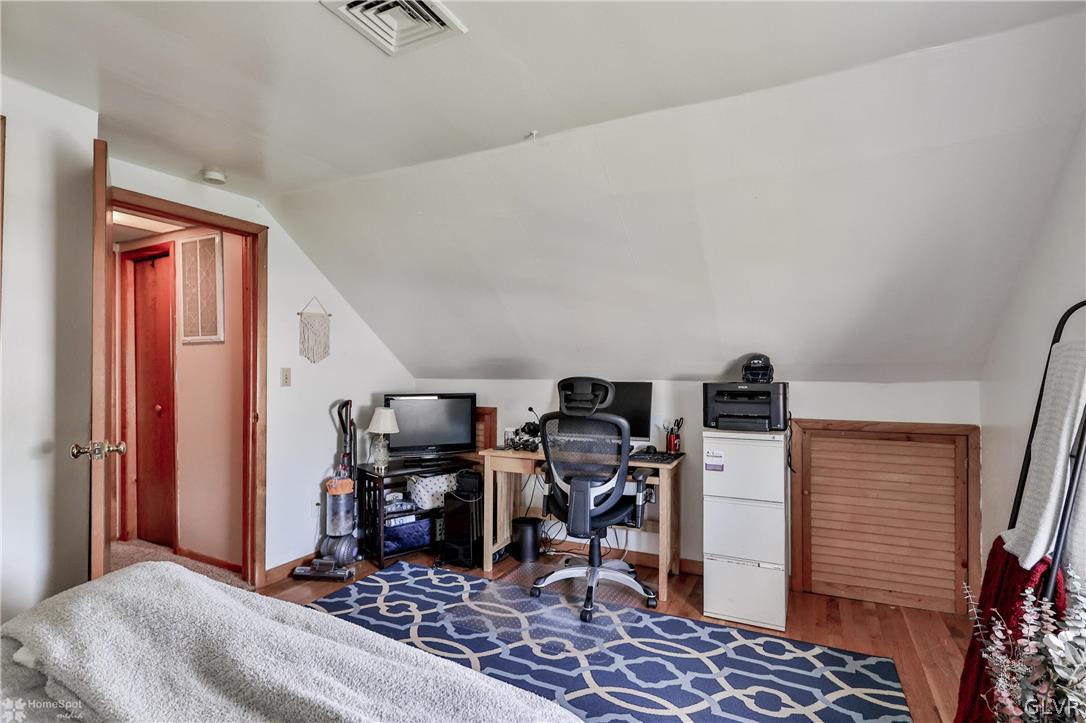 2953 Avon Road