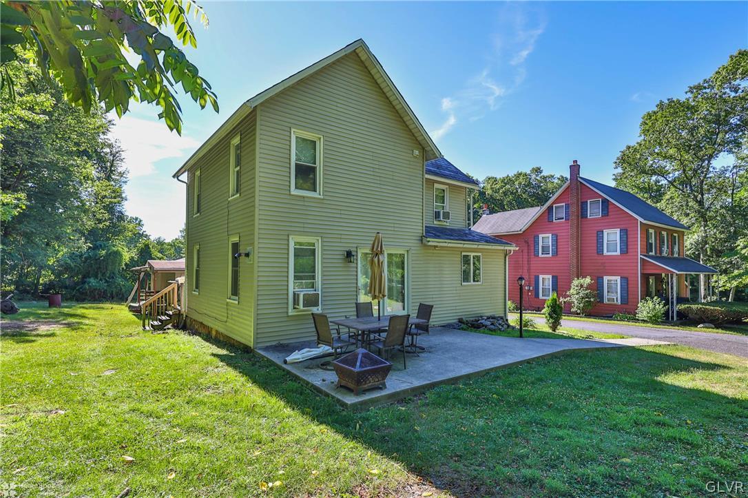 38 10Th Street
