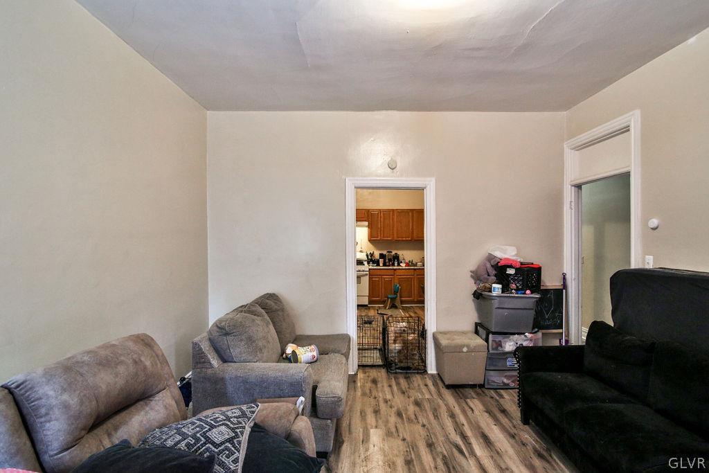 502 North 8th