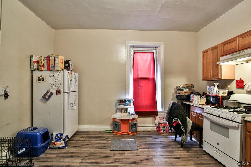 502 North 8th