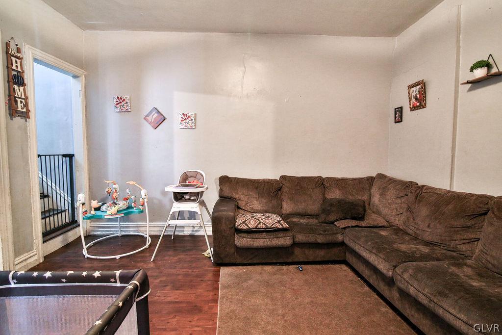 502 North 8th