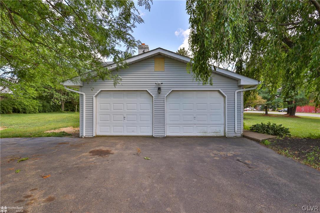 2785 Old Post Road