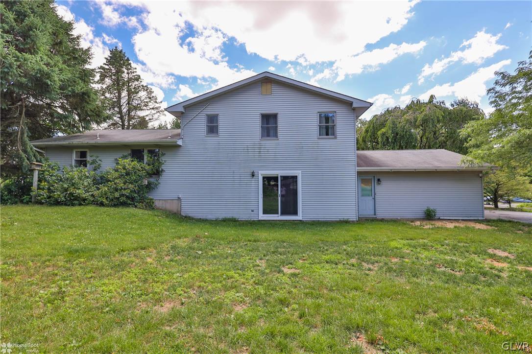2785 Old Post Road