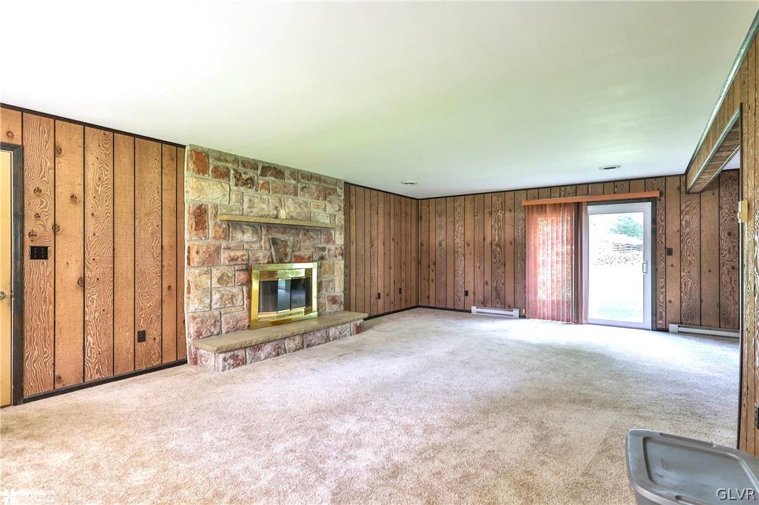 2785 Old Post Road