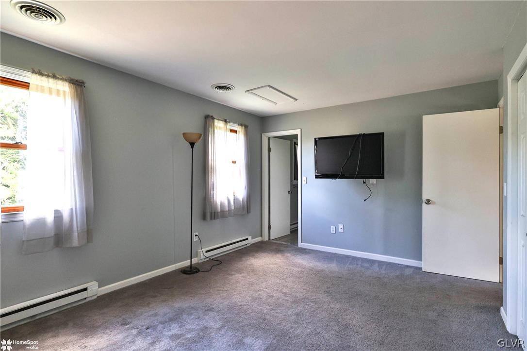 2785 Old Post Road