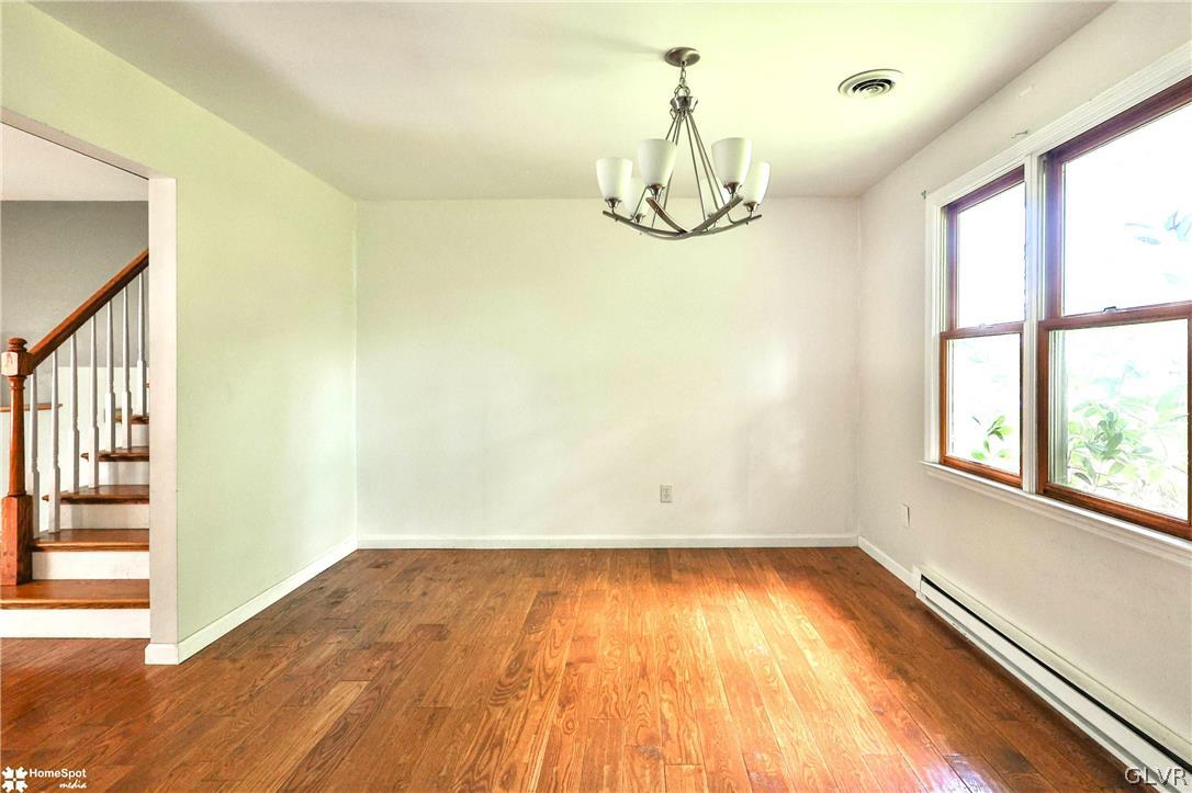 2785 Old Post Road