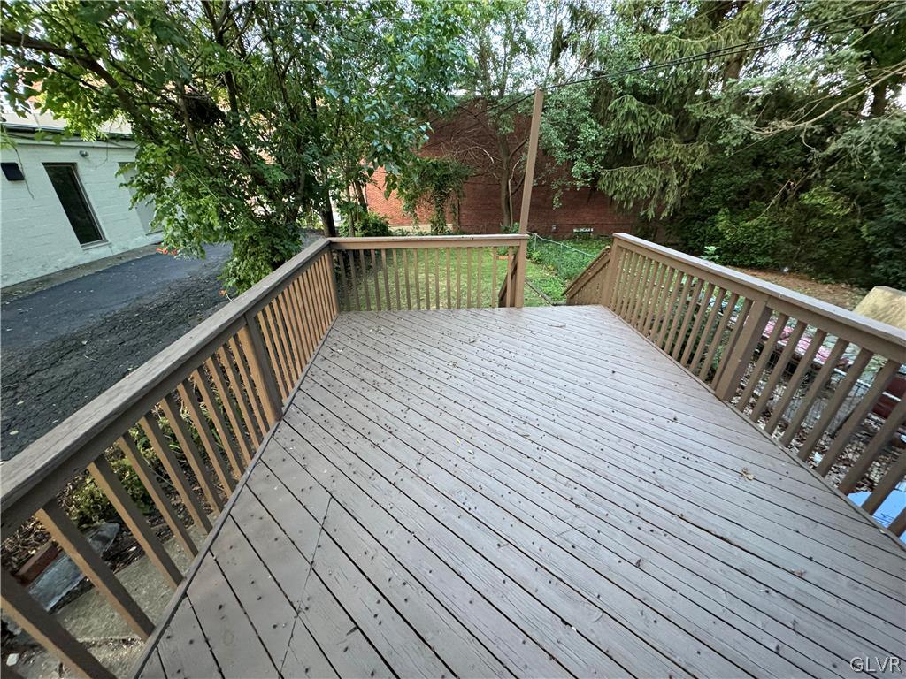 538 Maple Street