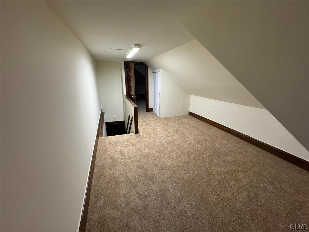 538 Maple Street